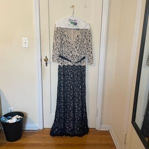 Tadashi Shoji Amberley navy & cream lace dress with belt